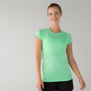 Womens Swiftly tech short sleeve